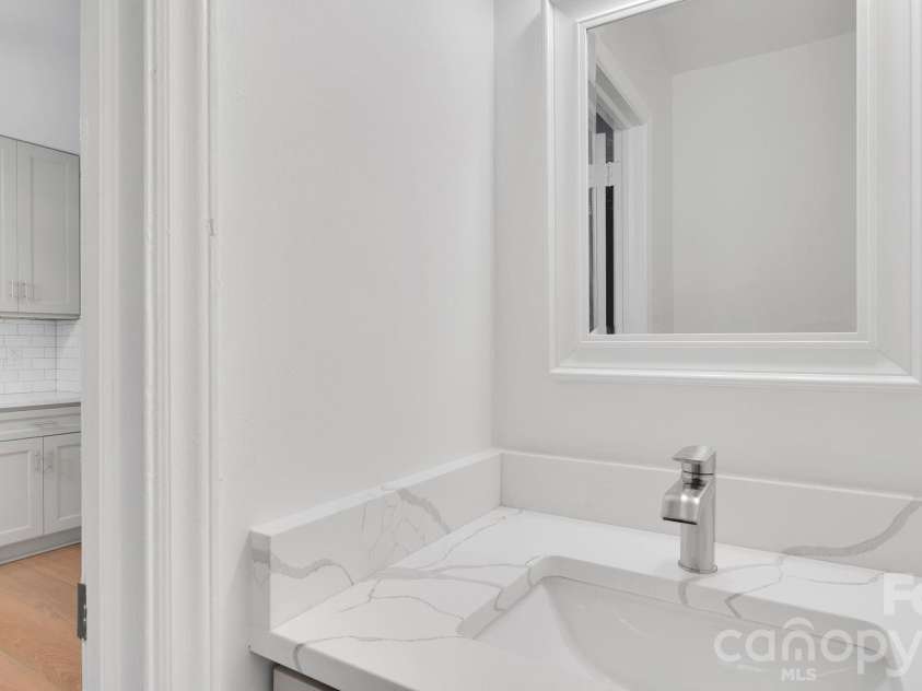 1231 Archdale Drive, Charlotte, NC 28217.  MLS# CAR4372255, YatesRealty ID 9077. 