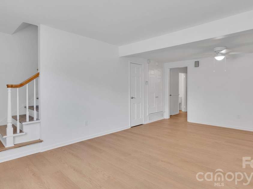 1231 Archdale Drive, Charlotte, NC 28217.  MLS# CAR4372255, YatesRealty ID 9077. 