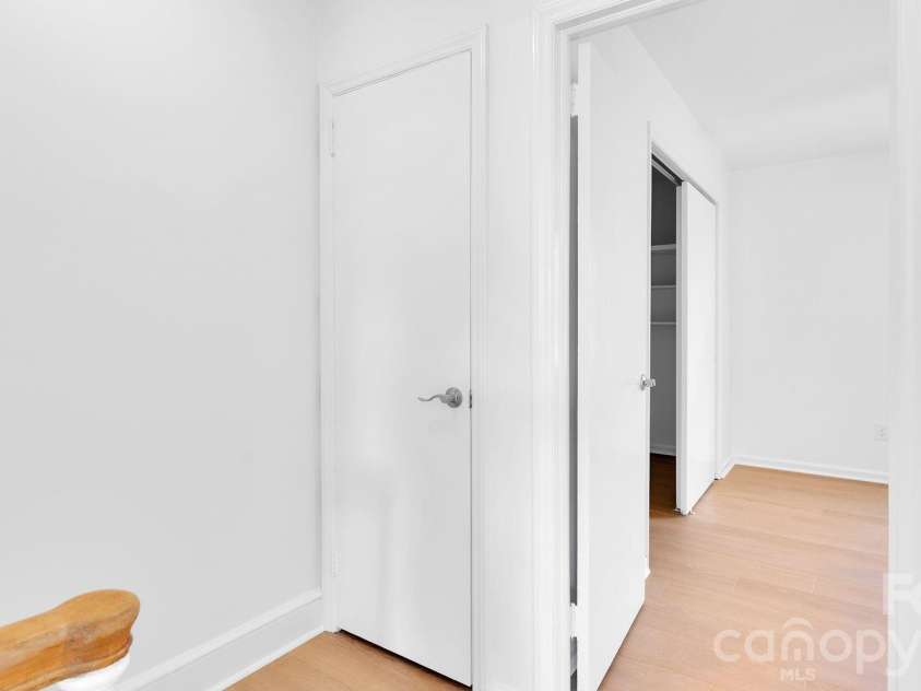 1231 Archdale Drive, Charlotte, NC 28217.  MLS# CAR4372255, YatesRealty ID 9077. 