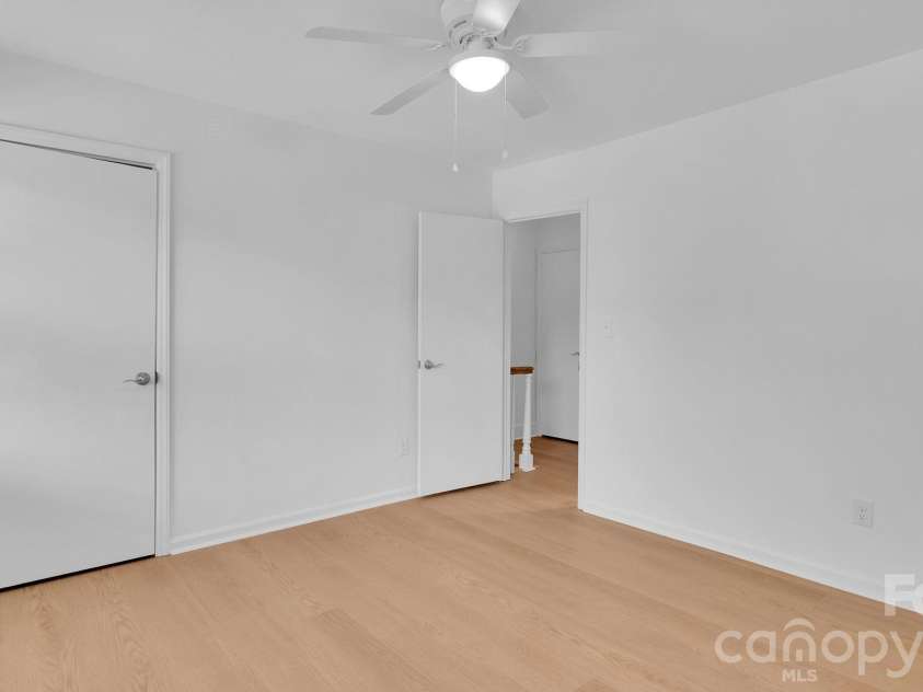 1231 Archdale Drive, Charlotte, NC 28217.  MLS# CAR4372255, YatesRealty ID 9077. 