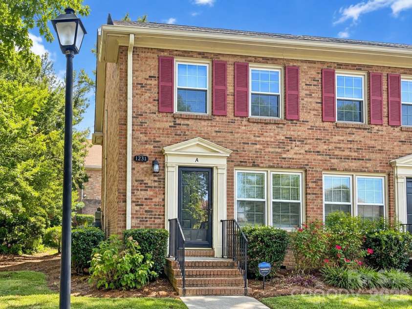 1231 Archdale Drive, Charlotte, NC 28217.  MLS# CAR4422940, YatesRealty ID 9077. 