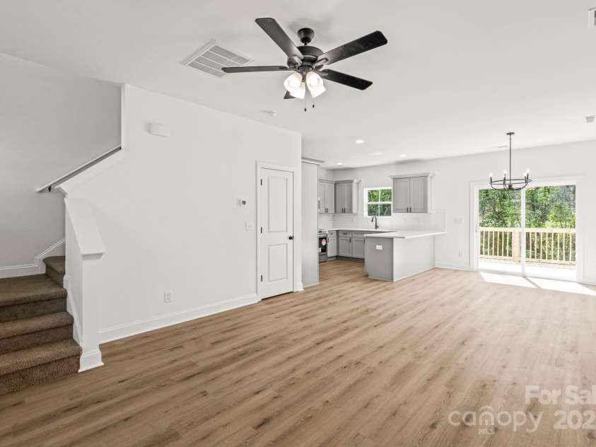 701 Applewood Street, Kannapolis, NC 28081.  MLS# CAR4240660, YatesRealty ID 9078. 