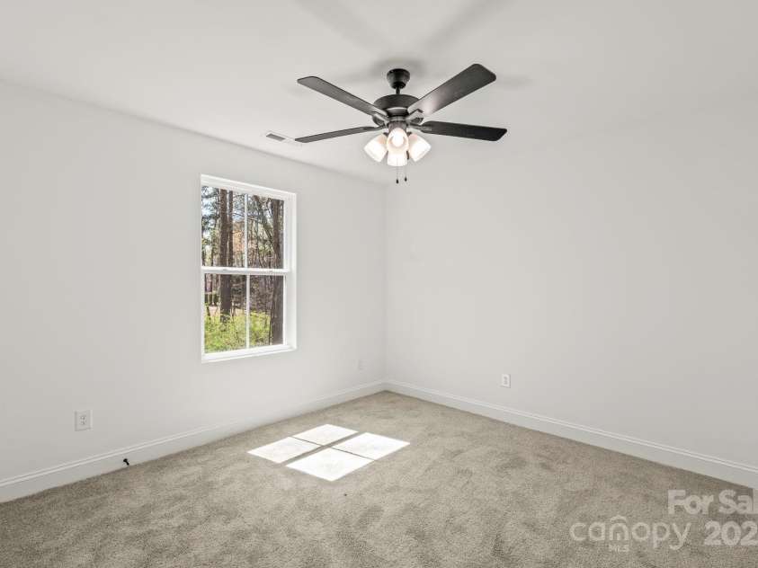 701 Applewood Street, Kannapolis, NC 28081.  MLS# CAR4240660, YatesRealty ID 9078. 