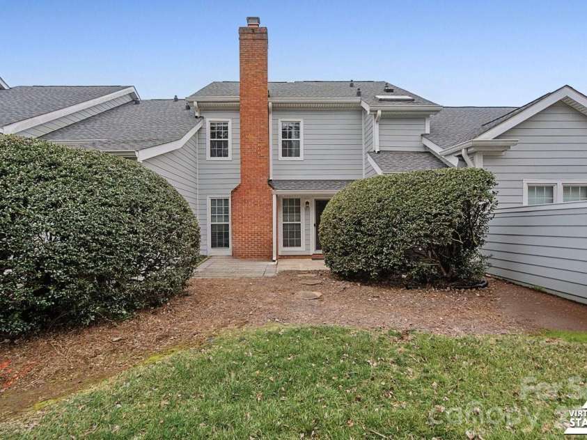 9241 Vicksburg Park Court, Charlotte, NC 28210.  MLS# CAR4341671, YatesRealty ID 9079. 