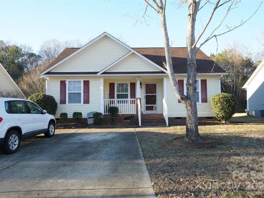 2038 Mallard Creek Drive, Rock Hill, SC 29732.  MLS# CAR4208815, YatesRealty ID 908. 