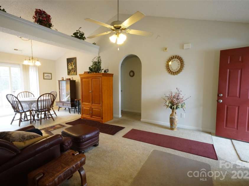 2038 Mallard Creek Drive, Rock Hill, SC 29732.  MLS# CAR4208815, YatesRealty ID 908. 