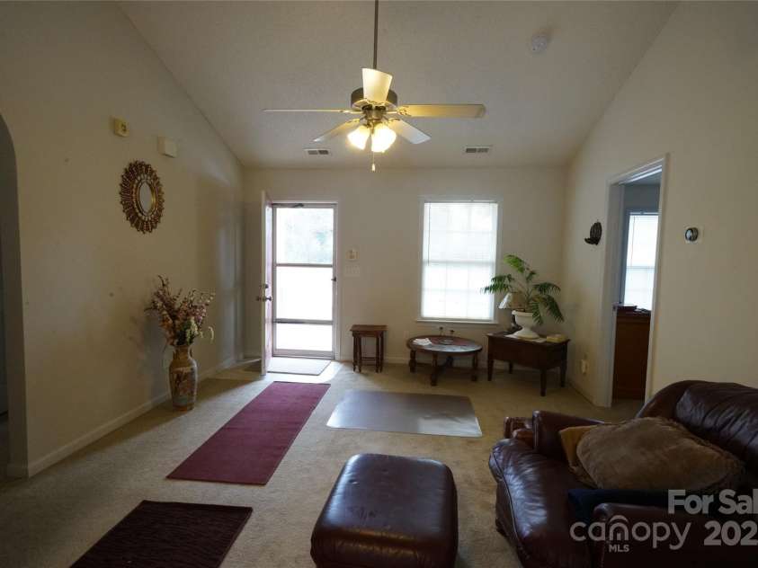 2038 Mallard Creek Drive, Rock Hill, SC 29732.  MLS# CAR4208815, YatesRealty ID 908. 