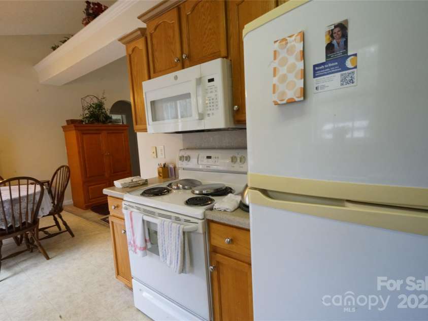 2038 Mallard Creek Drive, Rock Hill, SC 29732.  MLS# CAR4208815, YatesRealty ID 908. 