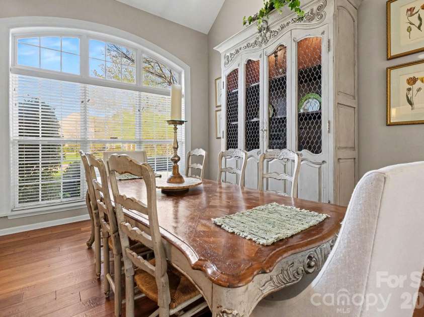 8842 Fieldcroft Drive, Charlotte, NC 28277.  MLS# CAR4355662, YatesRealty ID 9080. 