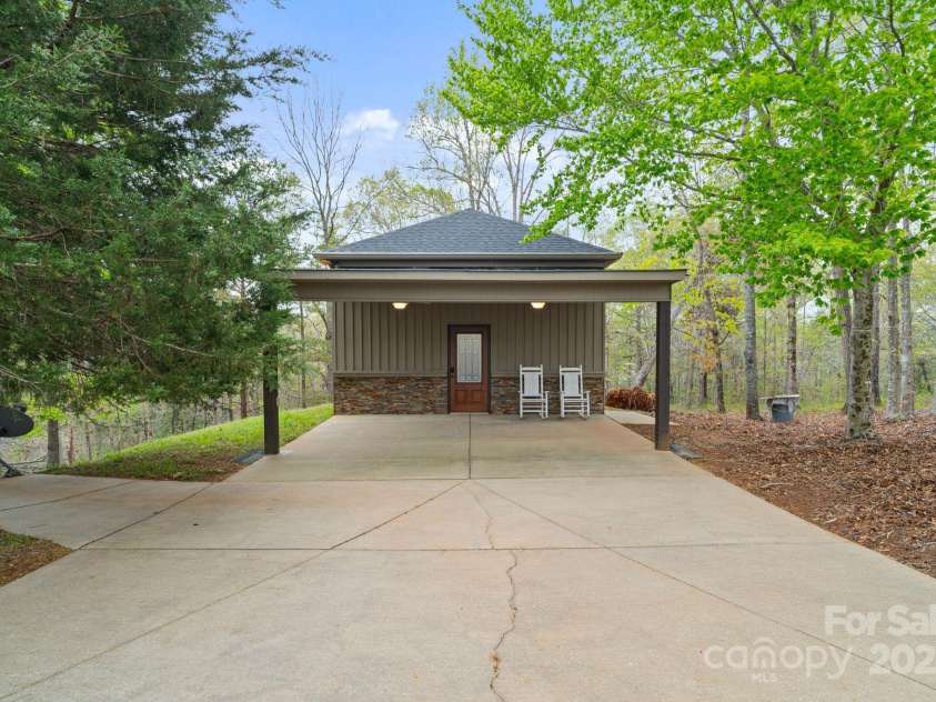 265 Phillip Henderson Road, Rutherfordton, NC 28139.  MLS# CAR4235181, YatesRealty ID 9081. 