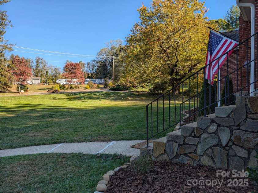 317 Balsam Drive, Waynesville, NC 28786.  MLS# CAR4244579, YatesRealty ID 9081. 