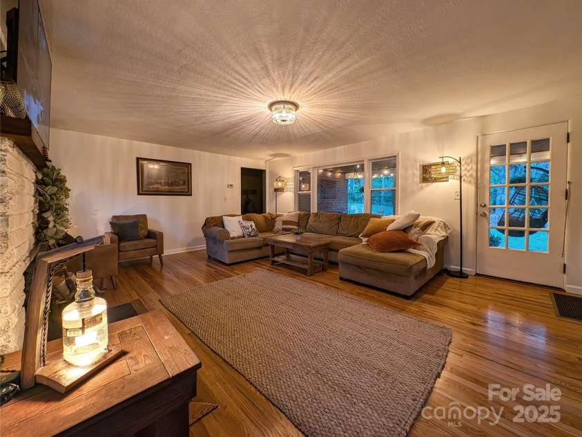 317 Balsam Drive, Waynesville, NC 28786.  MLS# CAR4244579, YatesRealty ID 9081. 