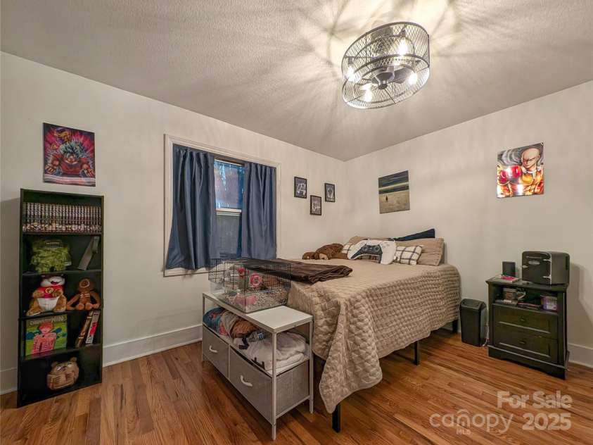 317 Balsam Drive, Waynesville, NC 28786.  MLS# CAR4244579, YatesRealty ID 9081. 