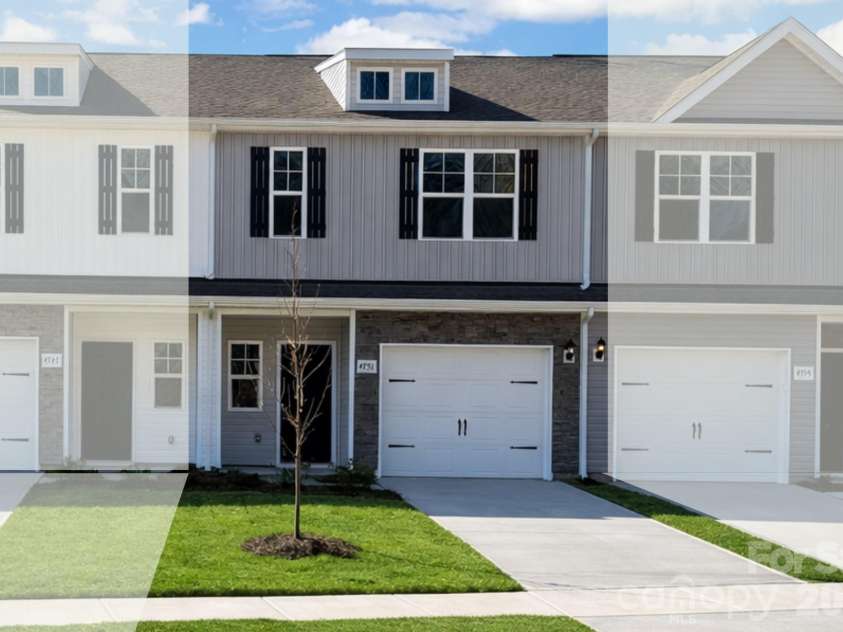 4751 Muskogee Drive, Charlotte, NC 28227.  MLS# CAR4348943, YatesRealty ID 9082. 