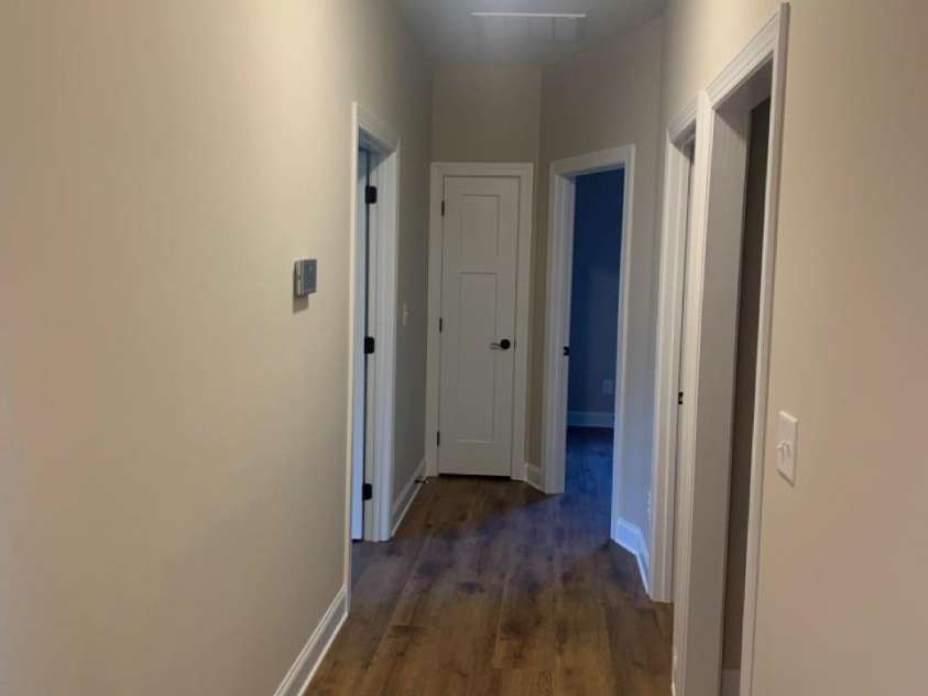 118 Abbington Lane, Shelby, NC 28150.  MLS# CAR4153289, YatesRealty ID 9083. The same plank flooring continues throughout the main level.