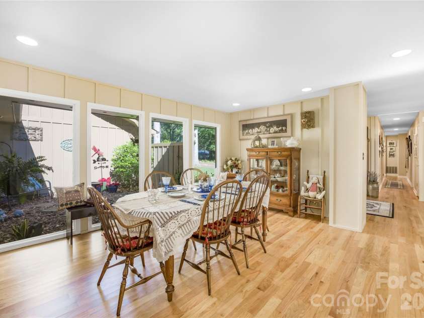 150 Stratford Place, Salisbury, NC 28144.  MLS# CAR4365399, YatesRealty ID 9083. 