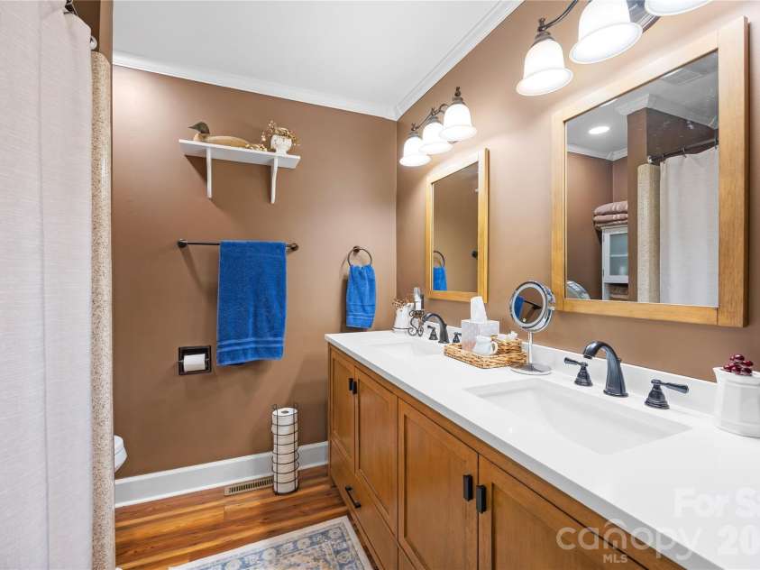 150 Stratford Place, Salisbury, NC 28144.  MLS# CAR4365399, YatesRealty ID 9083. 