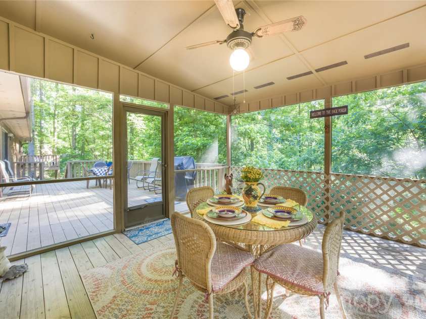 150 Stratford Place, Salisbury, NC 28144.  MLS# CAR4365399, YatesRealty ID 9083. 