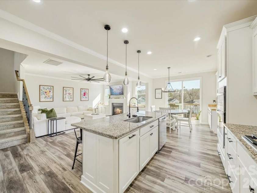 18905 Bankhead Road, Charlotte, NC 28278.  MLS# CAR4346580, YatesRealty ID 9084. 