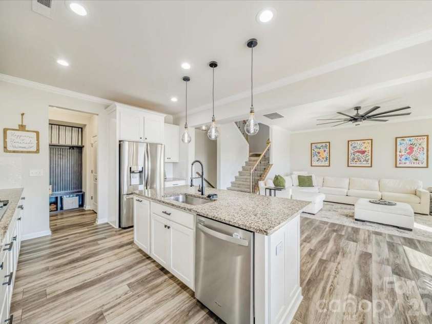 18905 Bankhead Road, Charlotte, NC 28278.  MLS# CAR4346580, YatesRealty ID 9084. 
