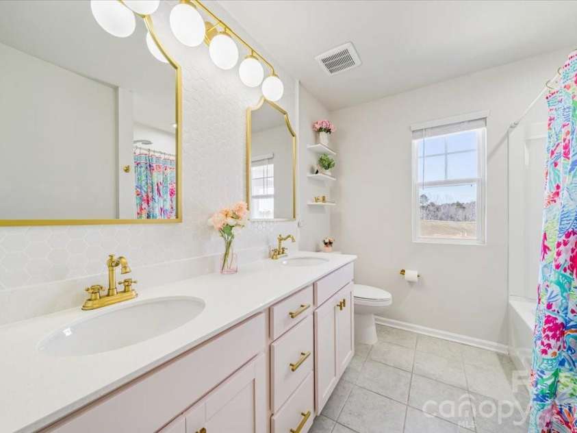 18905 Bankhead Road, Charlotte, NC 28278.  MLS# CAR4346580, YatesRealty ID 9084. 
