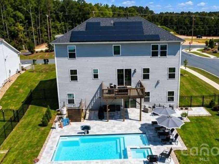 18905 Bankhead Road, Charlotte, NC 28278.  MLS# CAR4346580, YatesRealty ID 9084. 