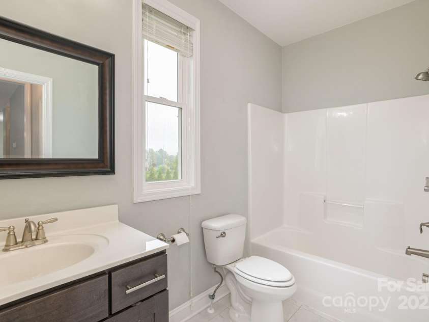76 Tryon View Drive, Flat Rock, NC 28731.  MLS# CAR4252412, YatesRealty ID 9084. 
