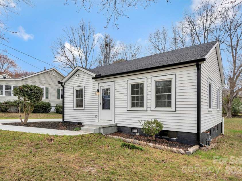 345 Grice Street, Shelby, NC 28150.  MLS# CAR4227254, YatesRealty ID 9086. 0% Down Financing Available