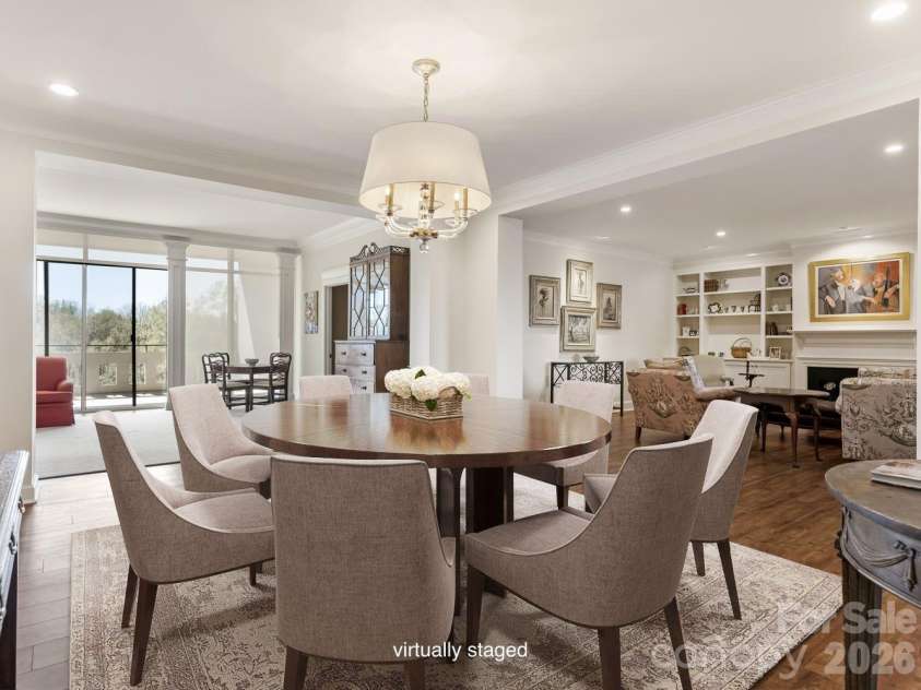 2633 Richardson Drive, Charlotte, NC 28211.  MLS# CAR4359370, YatesRealty ID 9088. Dining