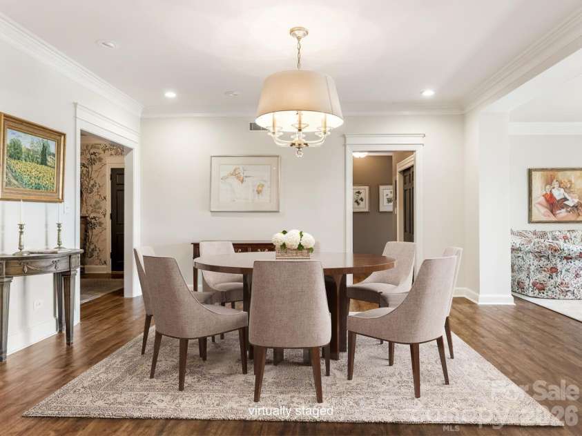 2633 Richardson Drive, Charlotte, NC 28211.  MLS# CAR4359370, YatesRealty ID 9088. Dining