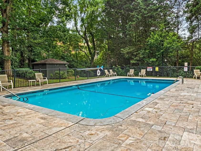 2633 Richardson Drive, Charlotte, NC 28211.  MLS# CAR4359370, YatesRealty ID 9088. Pool