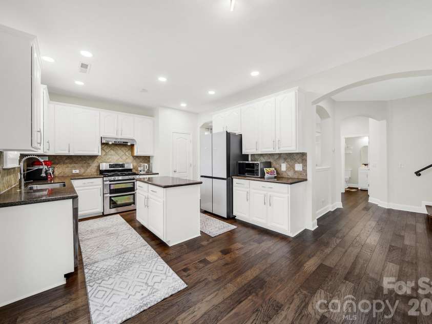 10416 Alvarado Way, Charlotte, NC 28277.  MLS# CAR4342217, YatesRealty ID 9089. 