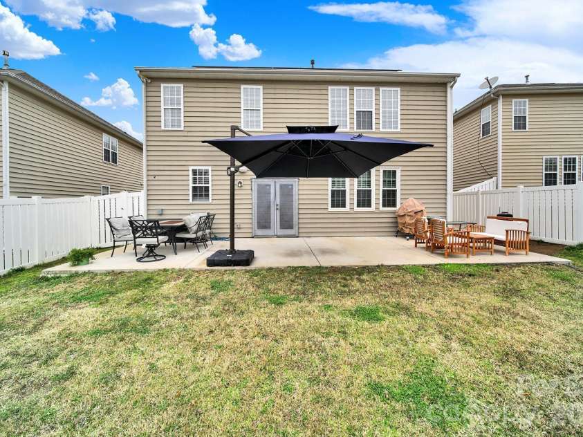 10416 Alvarado Way, Charlotte, NC 28277.  MLS# CAR4342217, YatesRealty ID 9089. 