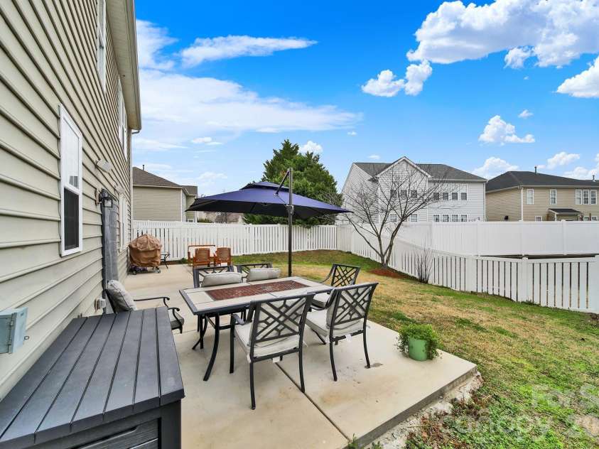 10416 Alvarado Way, Charlotte, NC 28277.  MLS# CAR4342217, YatesRealty ID 9089. 