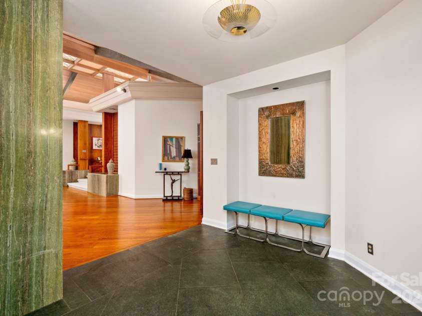 2850 Galsworthy Drive, Winston Salem, NC 27106.  MLS# CAR4202756, YatesRealty ID 909. 