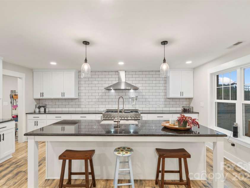 207 Blythe Mill Road, Waxhaw, NC 28173.  MLS# CAR4246156, YatesRealty ID 9092. 