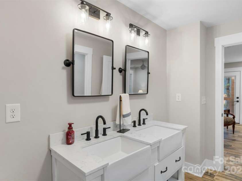 207 Blythe Mill Road, Waxhaw, NC 28173.  MLS# CAR4246156, YatesRealty ID 9092. 