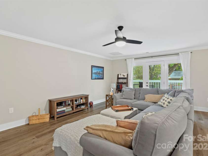 207 Blythe Mill Road, Waxhaw, NC 28173.  MLS# CAR4246156, YatesRealty ID 9092. Apartment