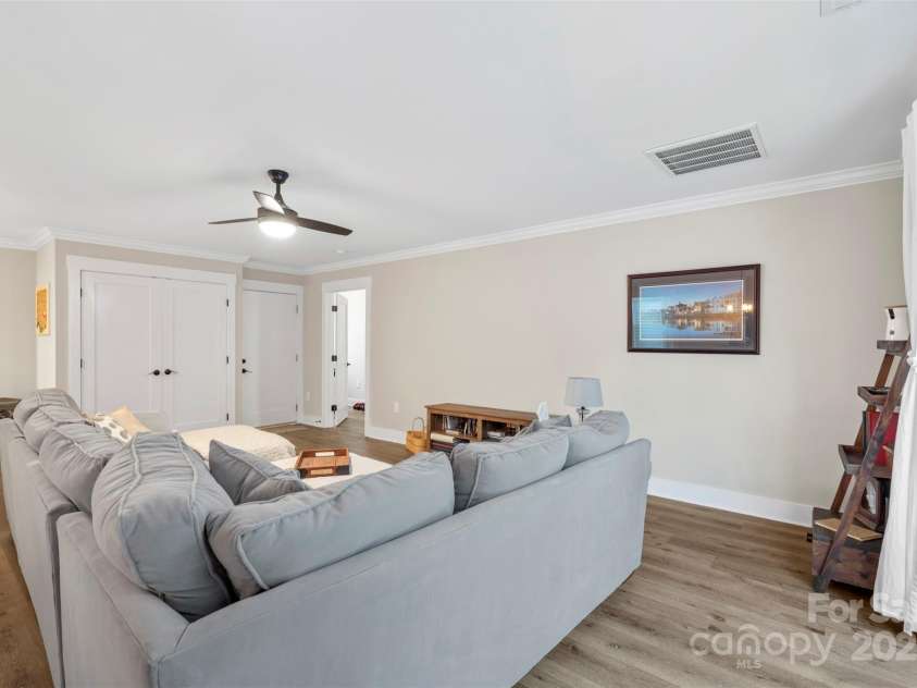 207 Blythe Mill Road, Waxhaw, NC 28173.  MLS# CAR4246156, YatesRealty ID 9092. Apartment