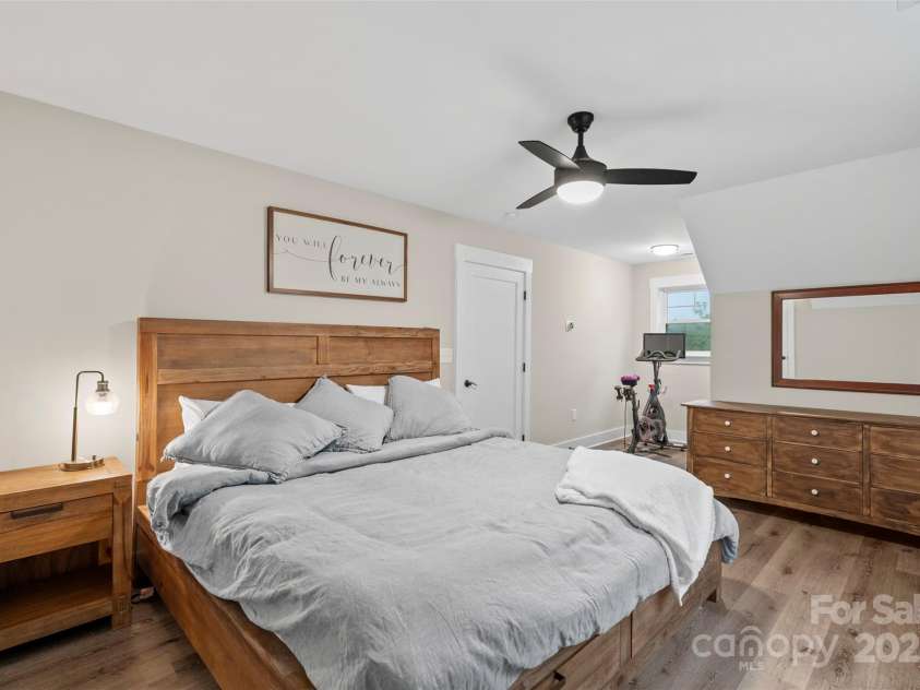 207 Blythe Mill Road, Waxhaw, NC 28173.  MLS# CAR4246156, YatesRealty ID 9092. Apartment