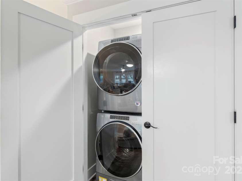 207 Blythe Mill Road, Waxhaw, NC 28173.  MLS# CAR4246156, YatesRealty ID 9092. Apartment