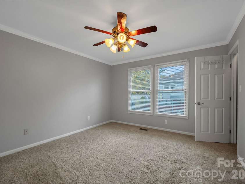399 Woodlawn Street, Belmont, NC 28012.  MLS# CAR4318892, YatesRealty ID 9094. 