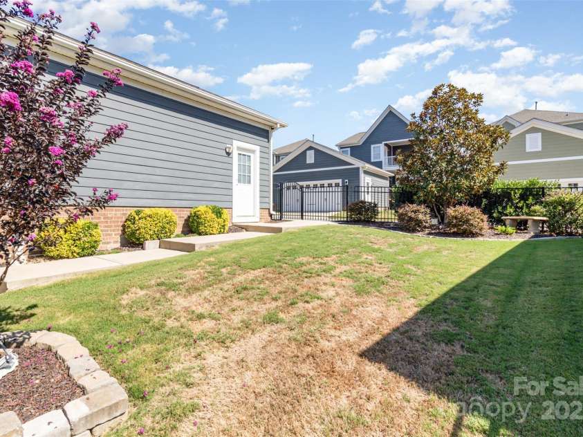6187 Cloverdale Drive, Tega Cay, SC 29708.  MLS# CAR4226787, YatesRealty ID 9094. 