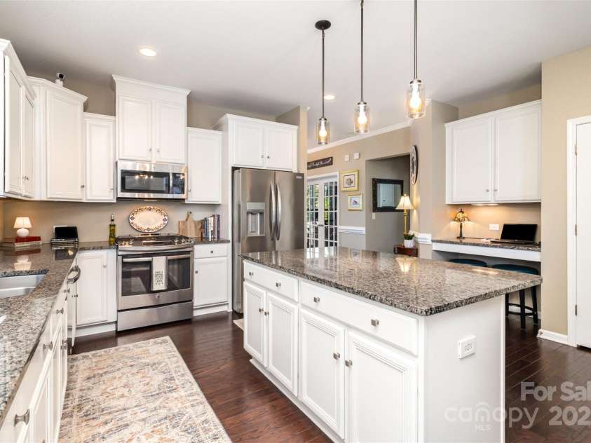 6187 Cloverdale Drive, Tega Cay, SC 29708.  MLS# CAR4226787, YatesRealty ID 9094. Stainless steel appliances, loads of counter space