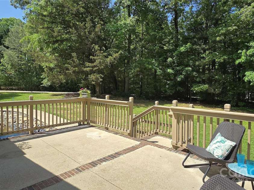 307 Aquarius Drive, Clover, SC 29710.  MLS# CAR4251663, YatesRealty ID 9095. 