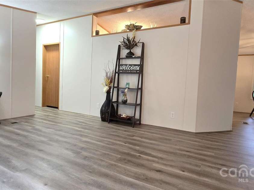 307 Aquarius Drive, Clover, SC 29710.  MLS# CAR4251663, YatesRealty ID 9095. 