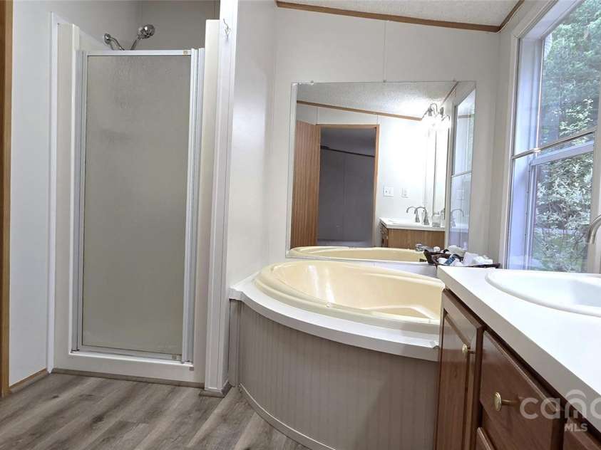 307 Aquarius Drive, Clover, SC 29710.  MLS# CAR4251663, YatesRealty ID 9095. 