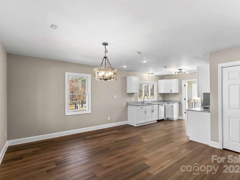 406 29th Street, Kannapolis, NC 28083.  MLS# CAR4228931, YatesRealty ID 9096. 