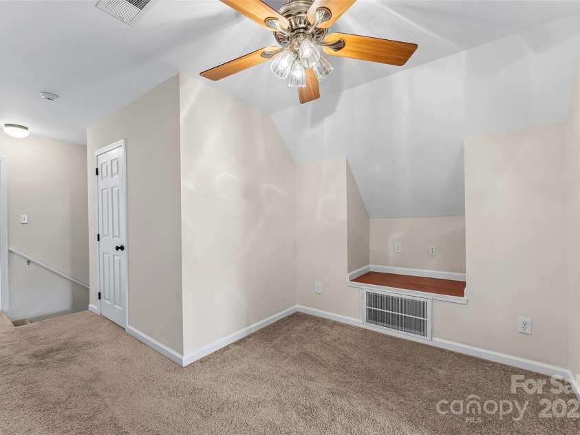 406 29th Street, Kannapolis, NC 28083.  MLS# CAR4228931, YatesRealty ID 9096. 