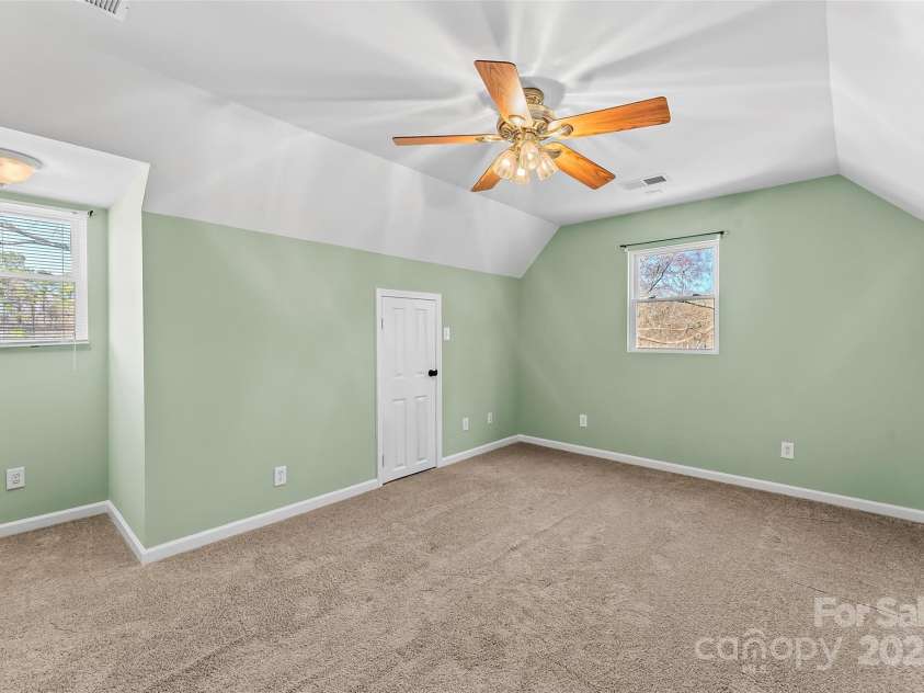 406 29th Street, Kannapolis, NC 28083.  MLS# CAR4228931, YatesRealty ID 9096. 